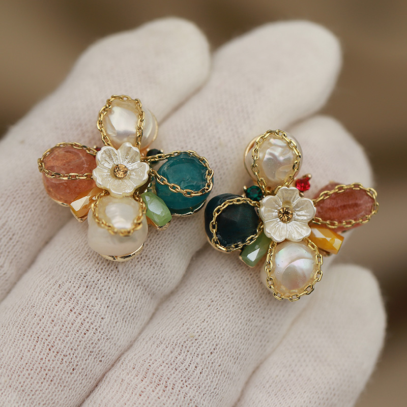 Vintage Fashion Jewelry Brands - جديد البصر تصميم فريد كريستال قرط