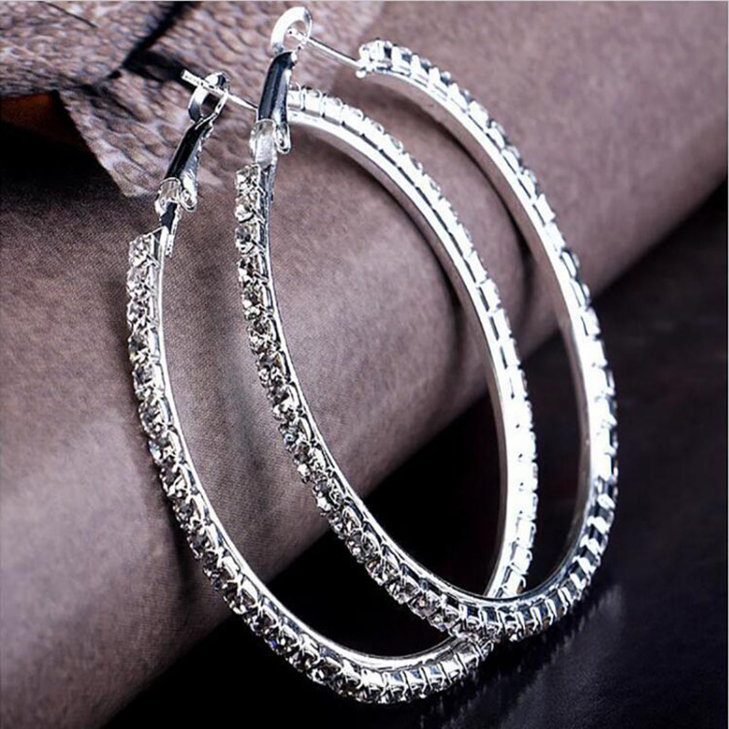 Vintage Fashion Jewelry Brands - أقراط مرصعة بالكريستال النمساوي للنساء ،